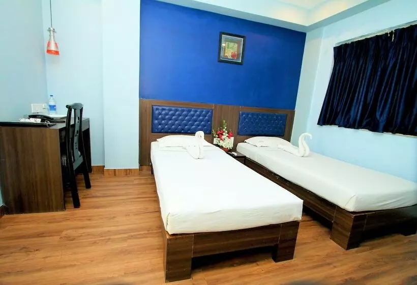 Fotos del hotel Crestwood:  18