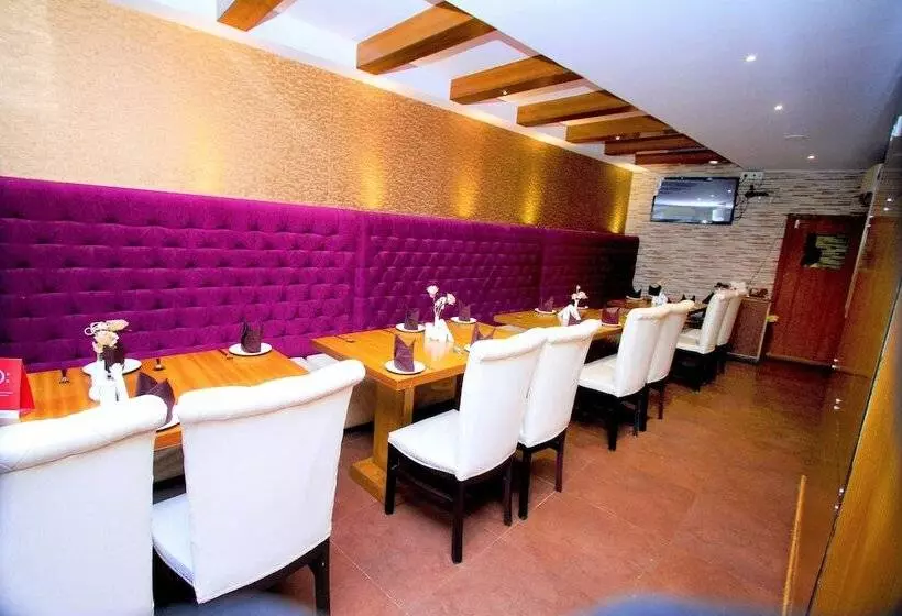 Fotos del hotel Crestwood:  4