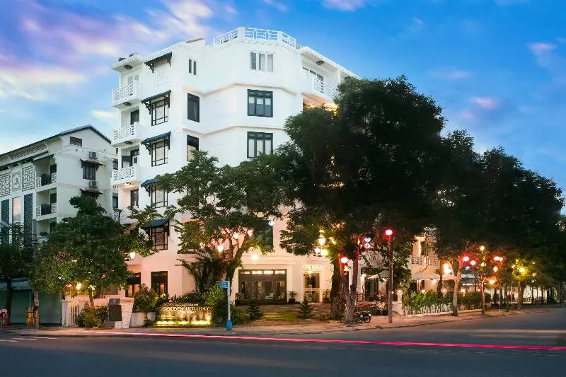 Golden Holiday  & Spa