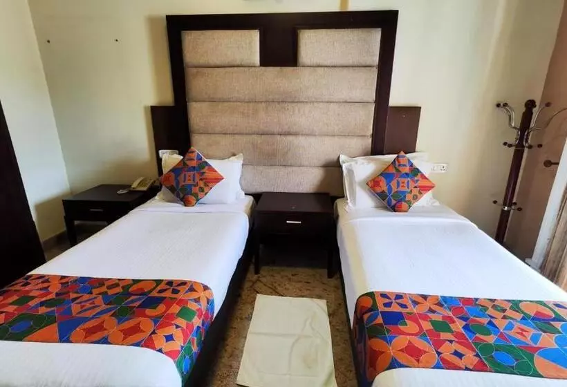 Fotos del hotel Crystal Paark Inn:  15