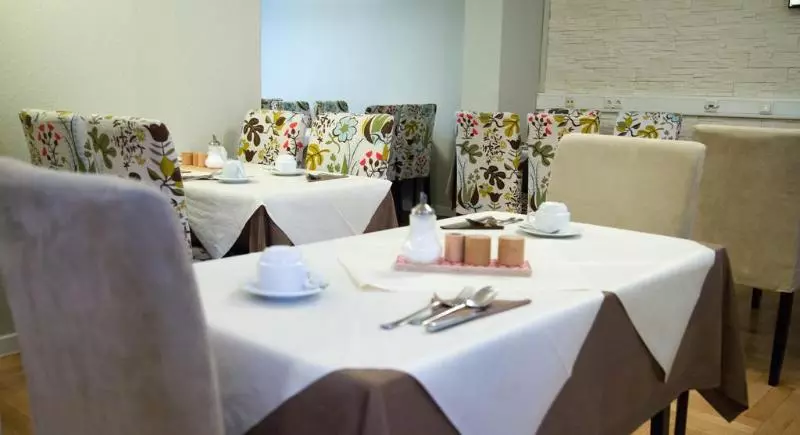 Fotos del hotel Garni  Rödelheimer Hof:  2