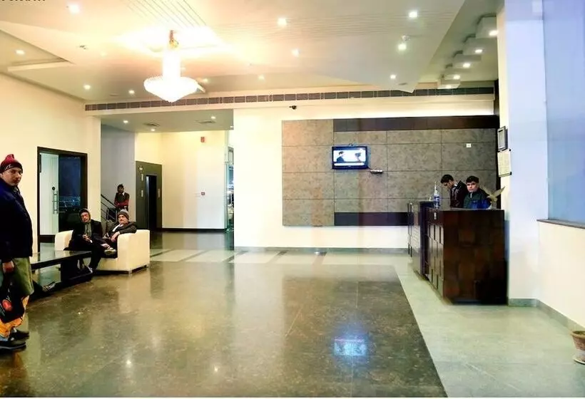 Fotos del hotel Madhu Resorts:  3