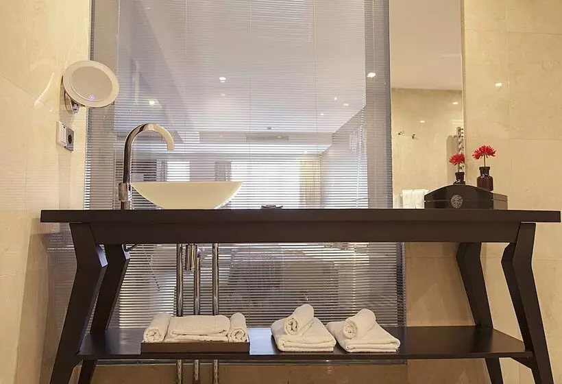 Fotos del hotel Quentin Boutique Hotel:  14