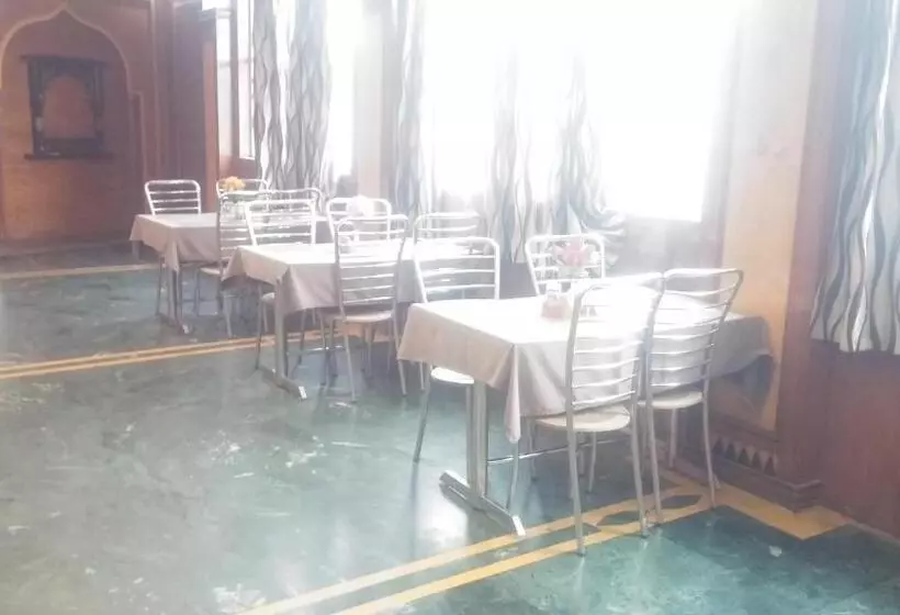 Fotos del hotel Delhi Aerocity:  4