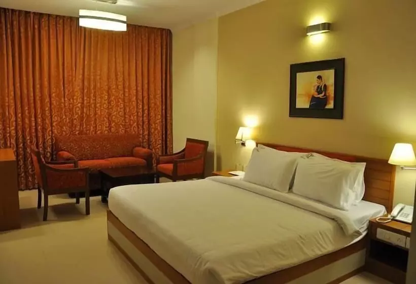 Fotos del hotel Bkr Grand:  13