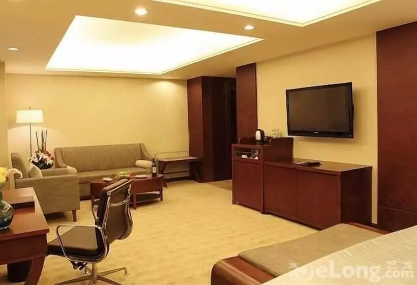 Fotos del hotel Sovereign International:  25