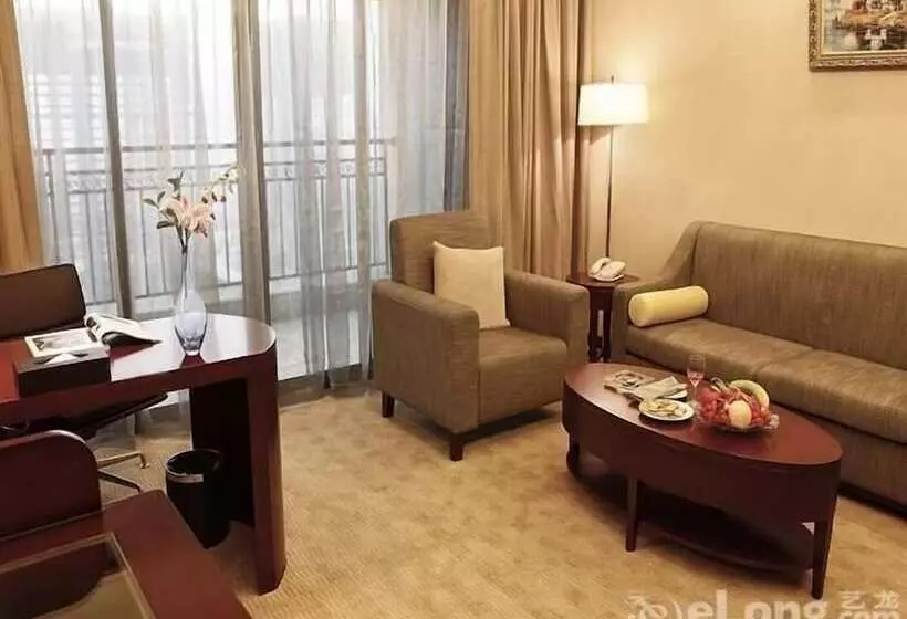 Fotos del hotel Sovereign International:  22