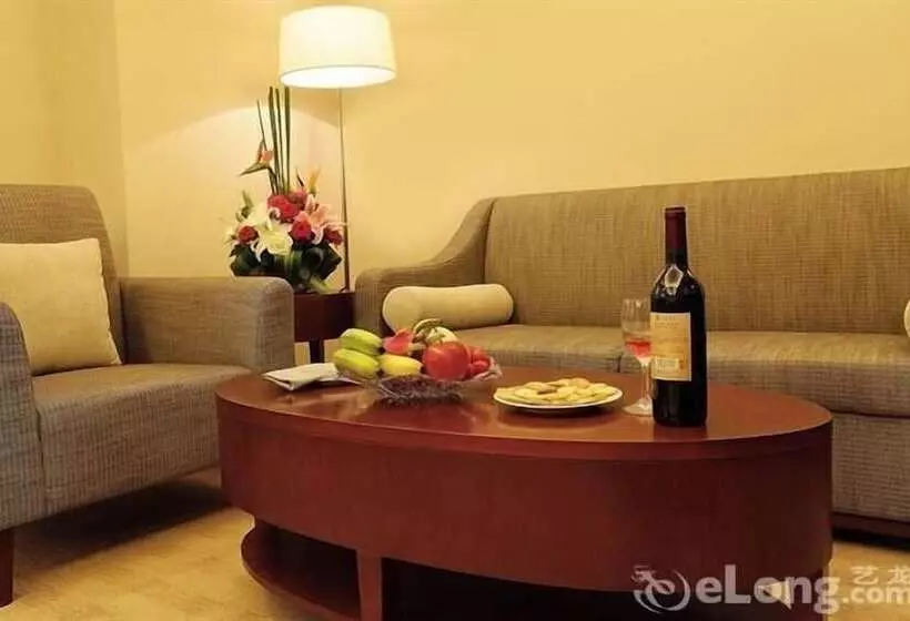 Fotos del hotel Sovereign International:  21