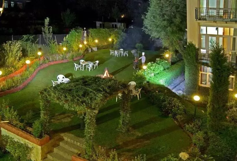 Fotos del hotel Pride De Vivendi Resort Manali:  7