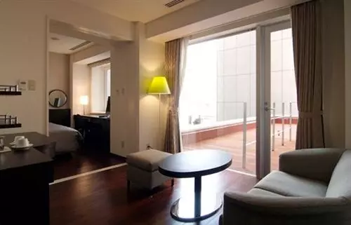 Fotos del hotel Library  Higashi Nibancho:  6