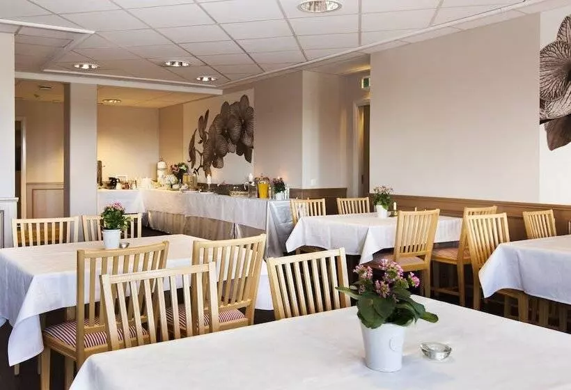 Fotos del hotel L älvsjö:  4