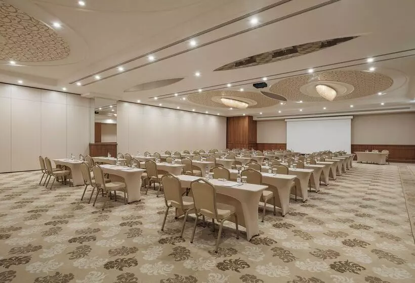 Fotos del hotel Doubletree By Hilton Istanbul Atasehir  & Conference Centre:  23