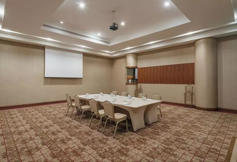 Fotos del hotel Doubletree By Hilton Istanbul Atasehir  & Conference Centre:  20