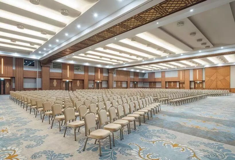 Fotos del hotel Doubletree By Hilton Istanbul Atasehir  & Conference Centre:  17