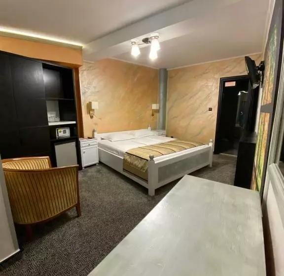 Fotos del hotel Pensiunea Italiana:  14