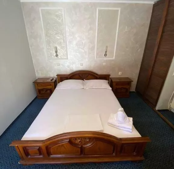 Fotos del hotel Pensiunea Italiana:  8