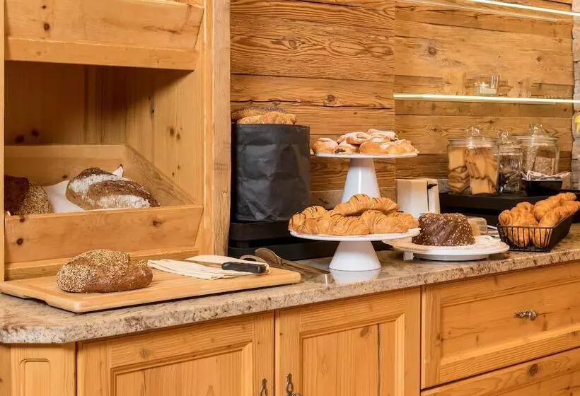 Fotos del hotel Aktiv & Vitalhotel Bergcristall:  2