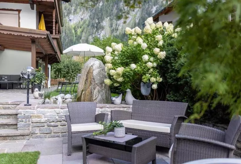 Fotos del hotel Garni Villa Knauer:  4