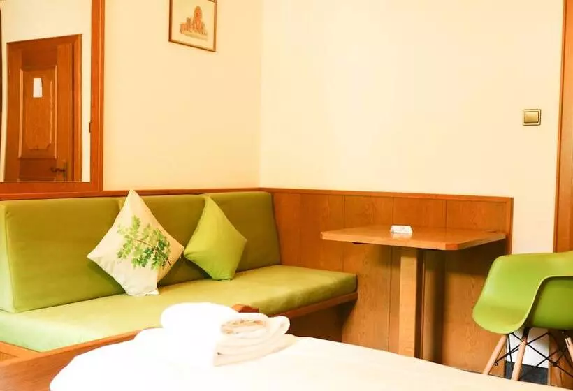 Fotos del hotel Guesthouse Pension Grafenstein:  14