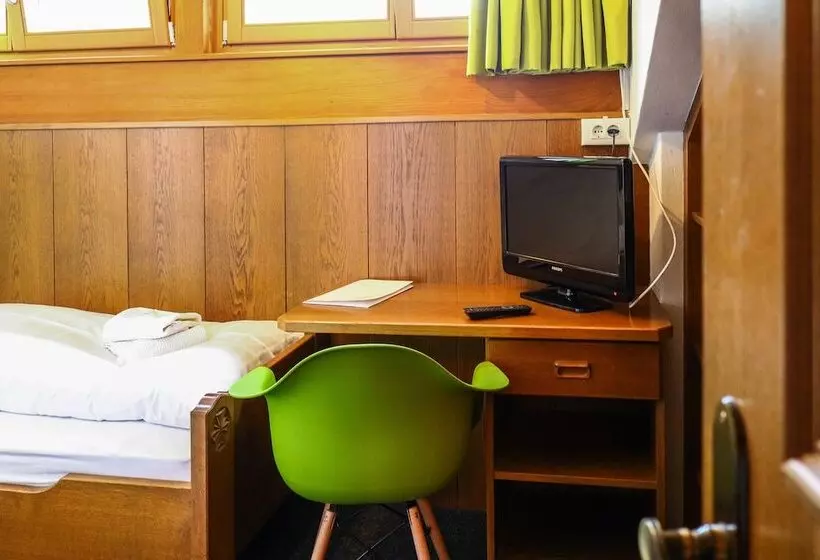 Fotos del hotel Guesthouse Pension Grafenstein:  11