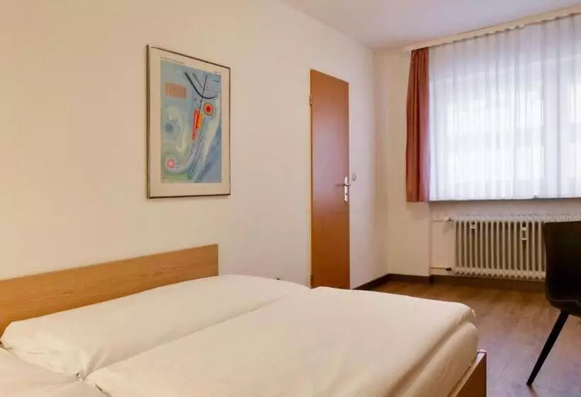 Fotos del hotel Pegasus München:  12