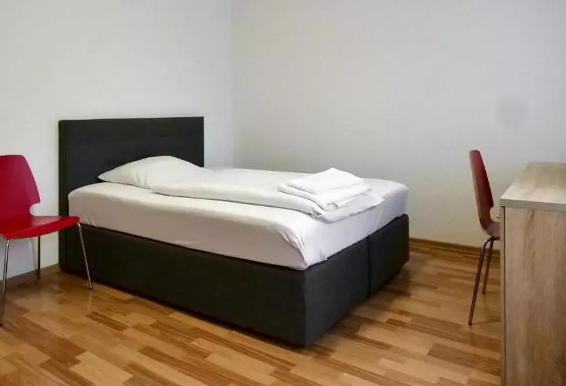 Fotos del hotel Pegasus München:  3