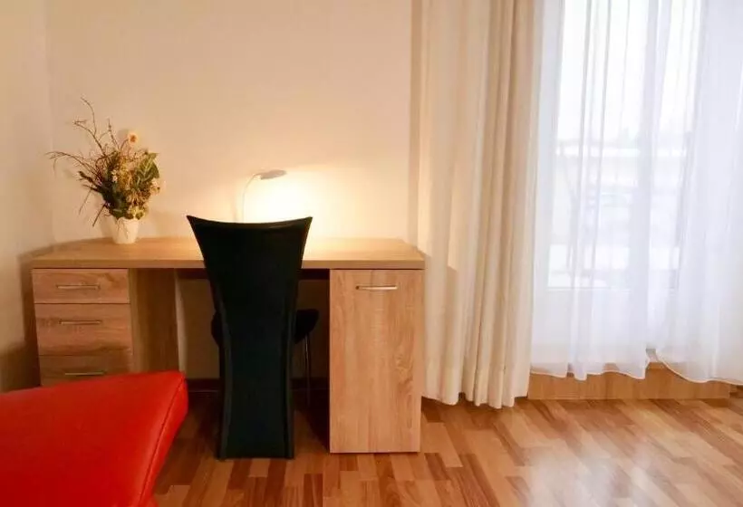 Fotos del hotel Pegasus München:  24