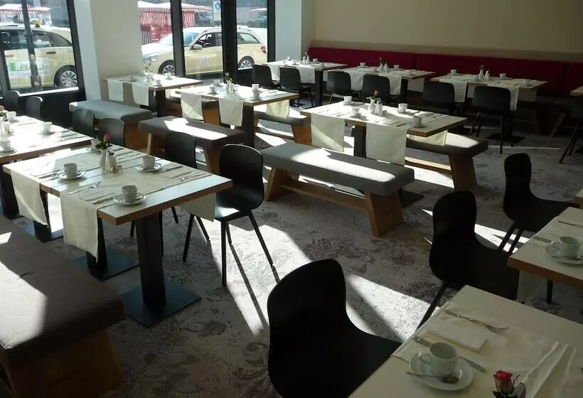 Fotos del hotel Sorat Hotel Saxx Nürnberg:  10