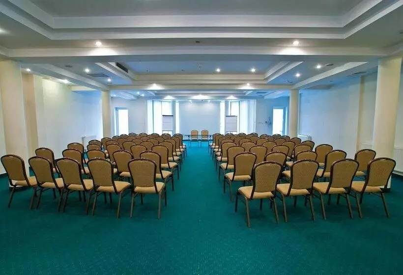 Fotos del hotel Ambasador Chojny:  8