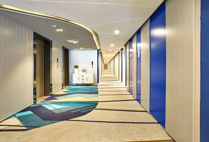 Fotos del hotel Holiday Inn Express Nanjing Xuanwu Lake, An Ihg:  18