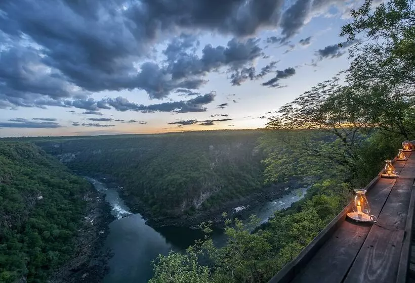 Fotos del hotel Taita Falcon Lodge:  4