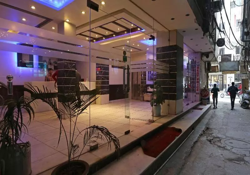 Fotos del hotel Sai International:  4