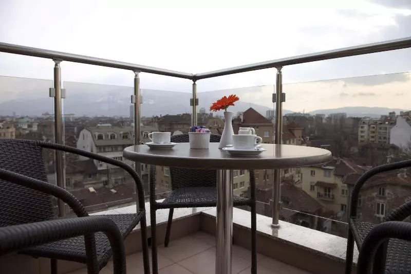 Fotos del hotel Favorit:  12