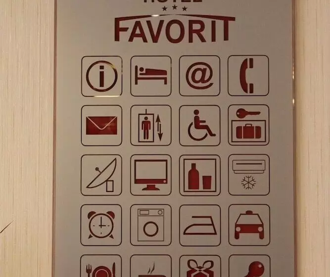 Fotos del hotel Favorit:  2