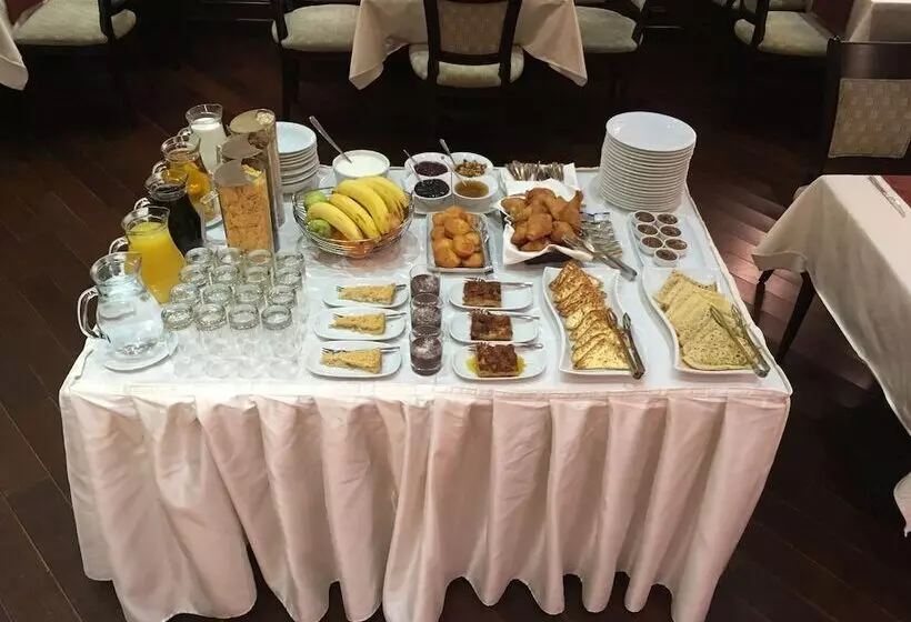 Fotos del hotel Favorit:  11