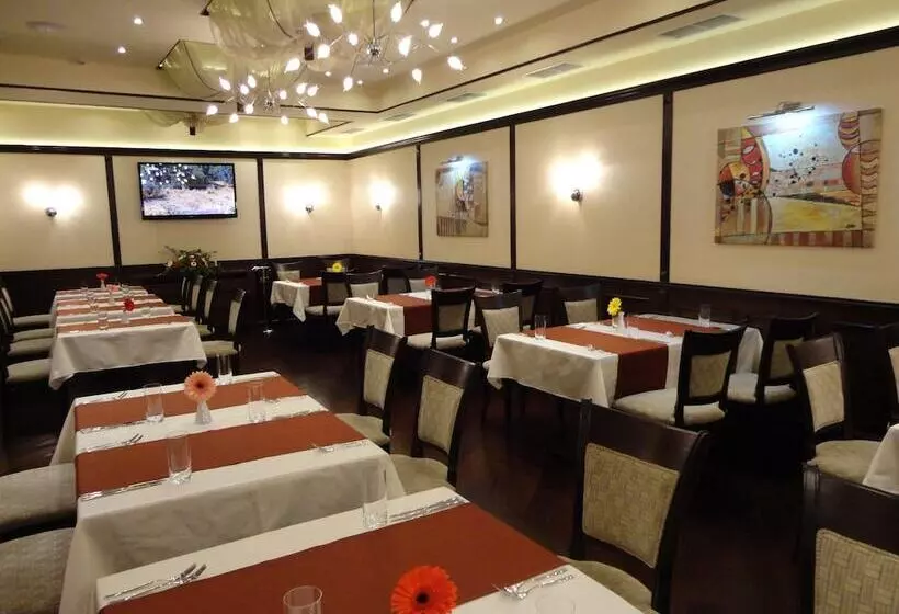 Fotos del hotel Favorit:  25