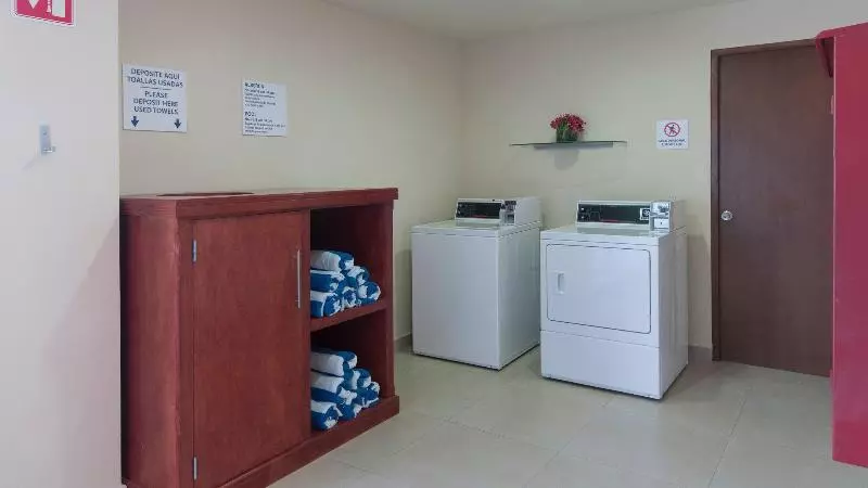 Fotos del hotel Holiday Inn Express Cabo San Lucas, An Ihg:  2