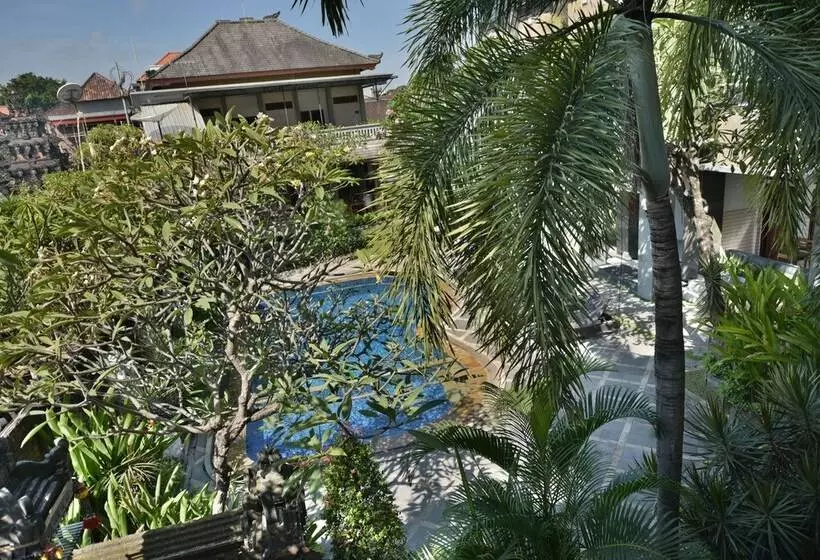 Fotos del hotel Sandat  Kuta:  2