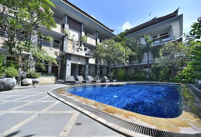 Fotos del hotel Sandat  Kuta:  15