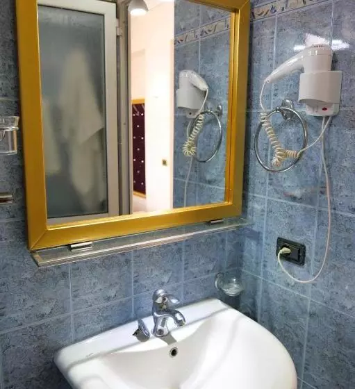 Fotos del hotel Erdano:  4