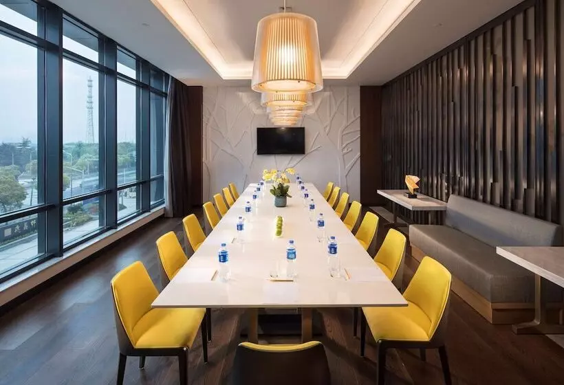 Fotos del hotel Hilton Garden Inn Shanghai Hongqiao Necc:  14