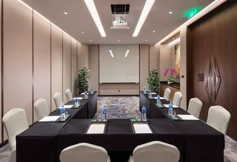 Fotos del hotel Hilton Garden Inn Shanghai Hongqiao Necc:  11