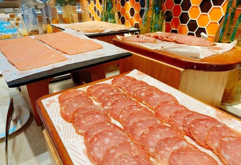 Fotos del hotel Hilton Garden Inn Shanghai Hongqiao Necc:  13