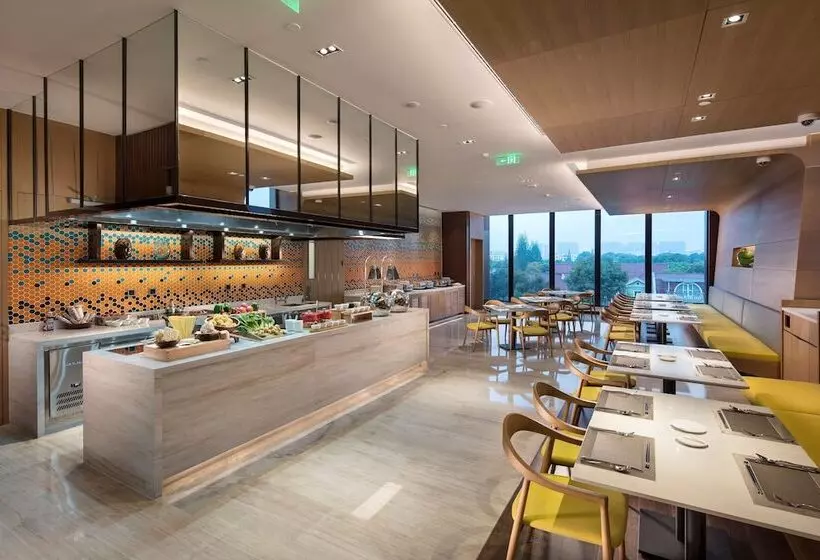 Fotos del hotel Hilton Garden Inn Shanghai Hongqiao Necc:  5