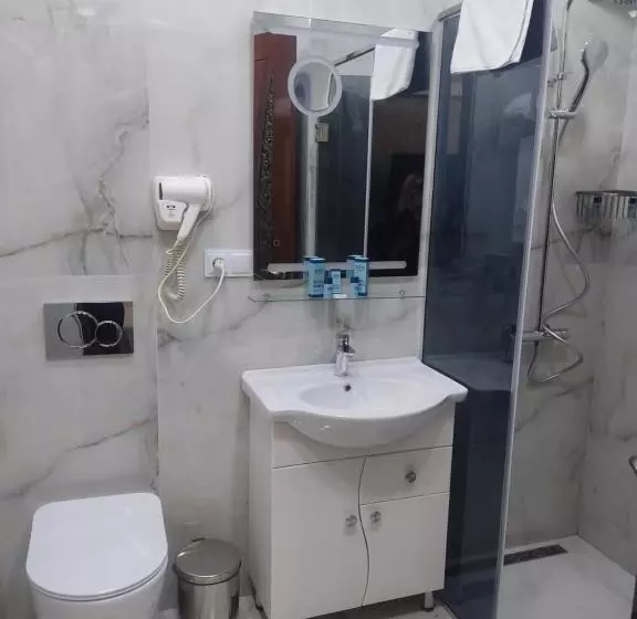 Fotos del hotel Roma & Tours:  8