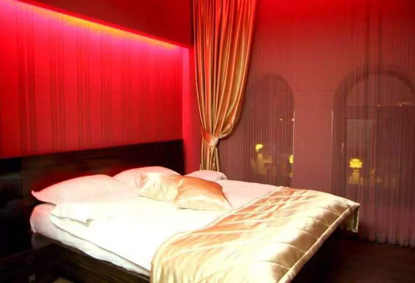 Fotos del hotel Roma & Tours:  12