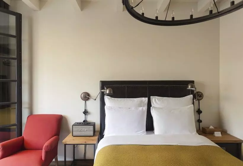 Fotos del hotel Rooms Hotel Tbilisi:  11