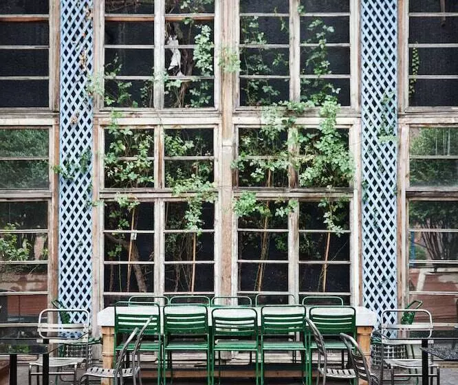 Fotos del hotel Rooms Hotel Tbilisi:  8