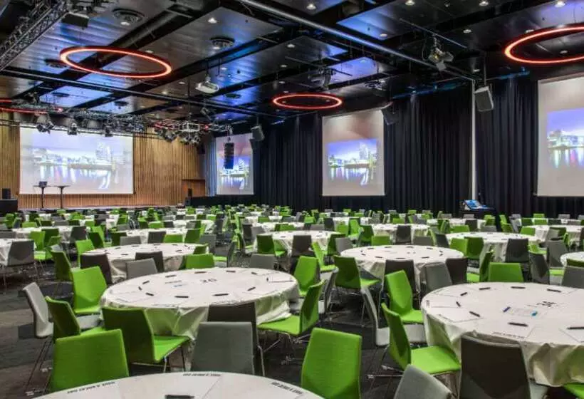 Fotos del hotel Clarion Hotel The Edge:  19