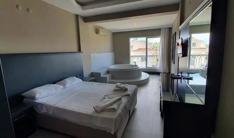 Fotos del hotel Golden Life Resort Hotel & Spa:  11